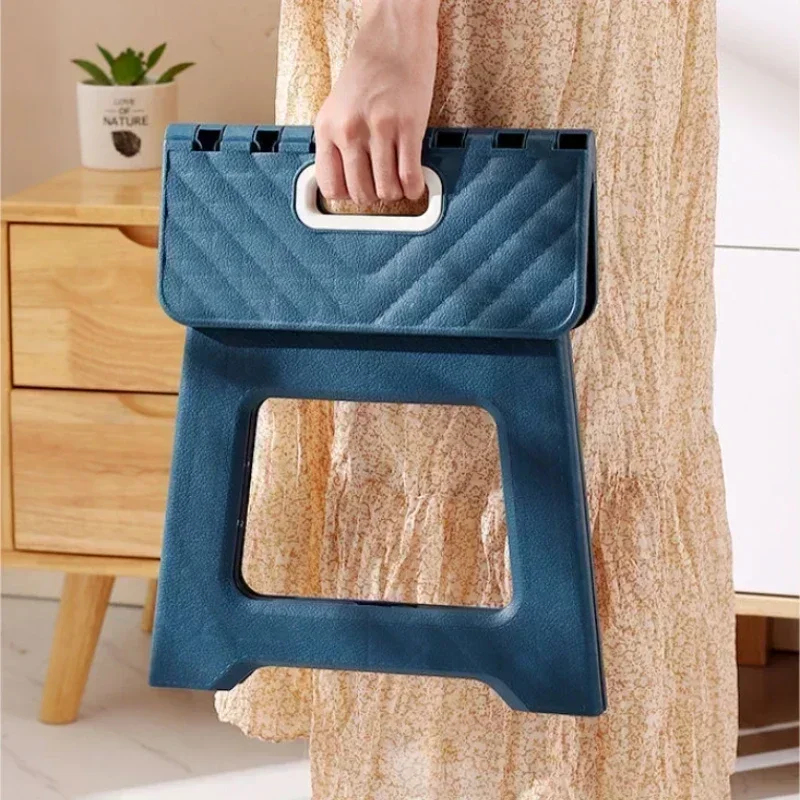 2024 Yeni Taşınabilir Katlanır - Kids Outdoor Chair Plastic incelemesi ve fiyatı